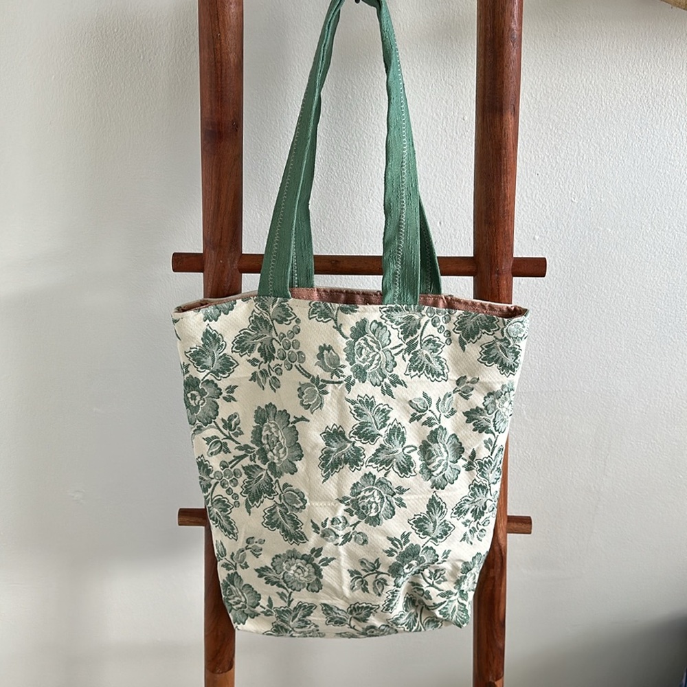 Cottagecore tote - Picture 6 of 8